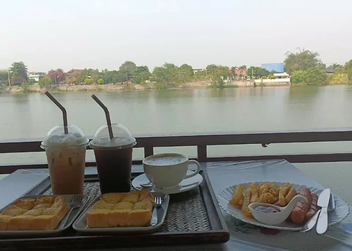Aroonsri Thara บ้านพัก Ratchaburi