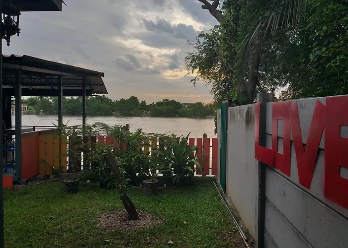 Aroonsri Thara 3* Ratchaburi